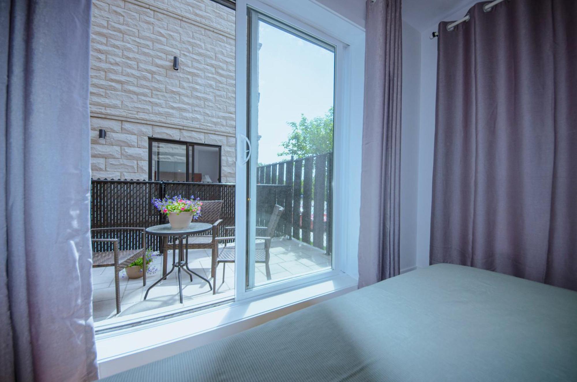 Mila Suites Montréal Buitenkant foto